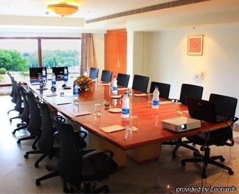 Hotel Sitara Grand Hyderabad Luaran gambar